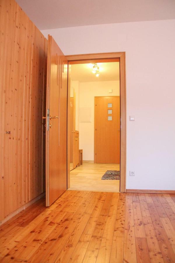 Haus Lenz Ferienwohnungen - Fam Ostermann Puchberg am Schneeberg Luaran gambar